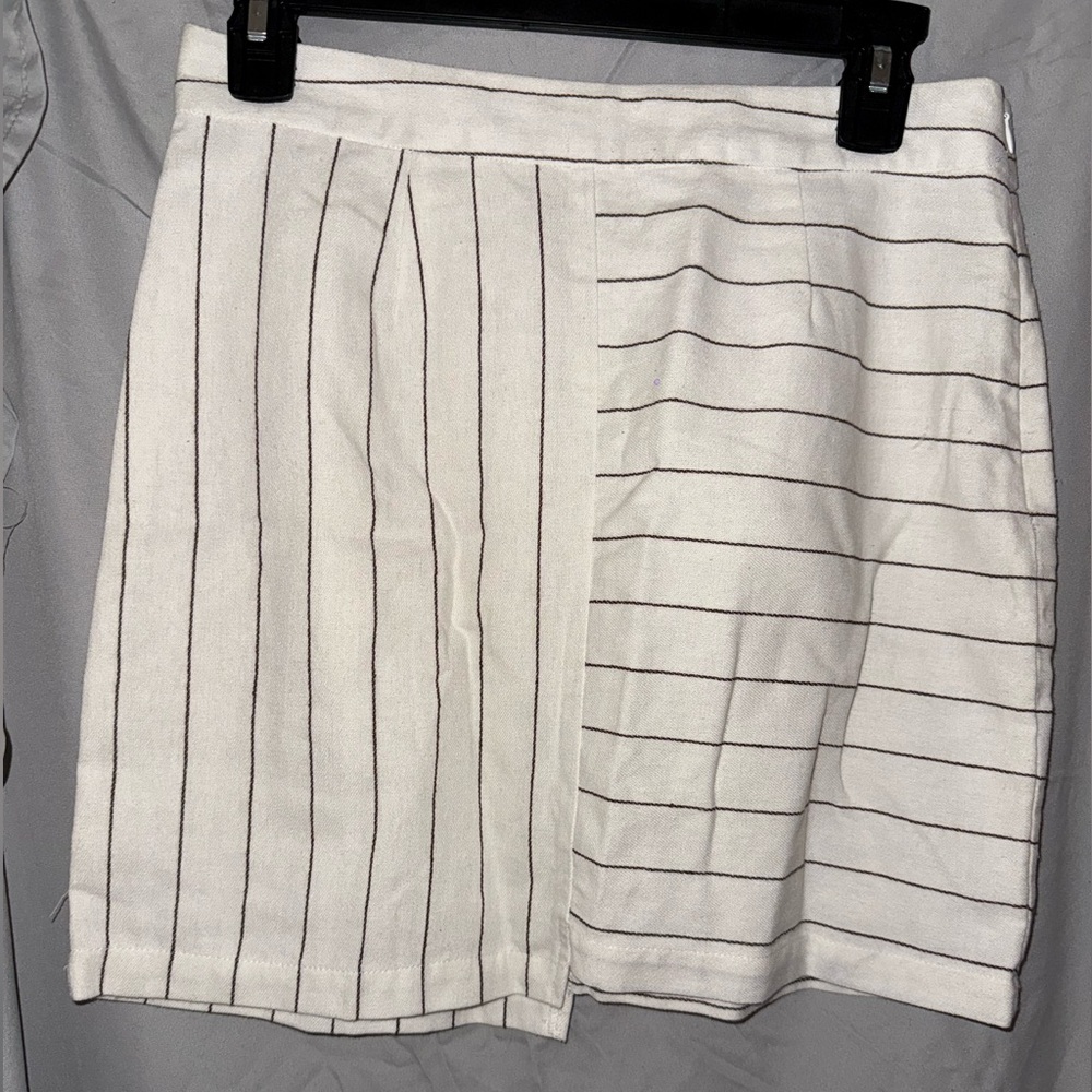 Urban Outfitters White Mini Skirt with Black Stripes